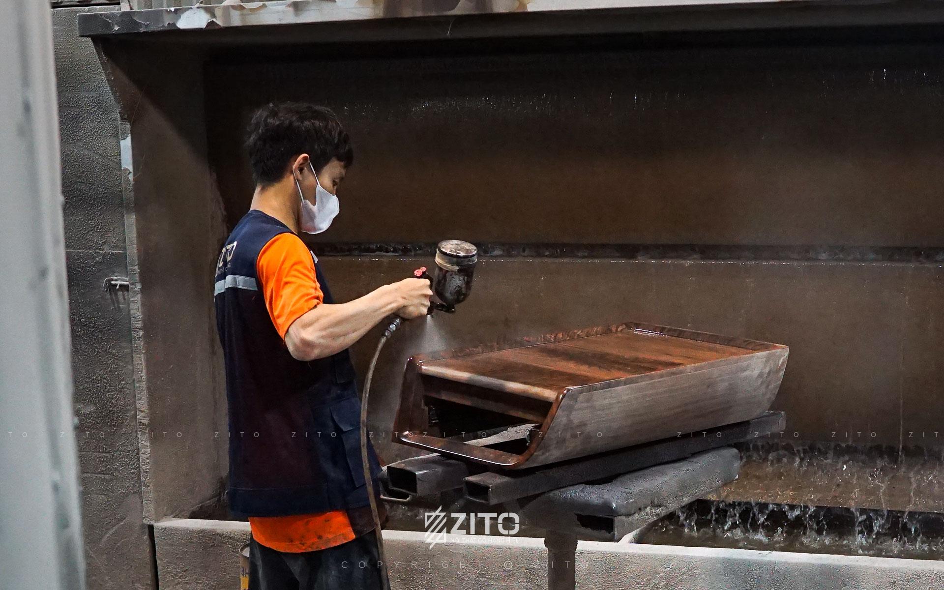 xưởng sản xuất nội thất gỗ tự nhiên